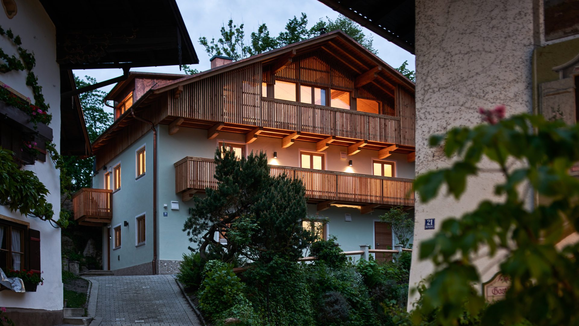 Apartment N